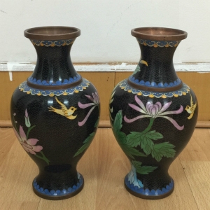 珐琅花卉花瓶