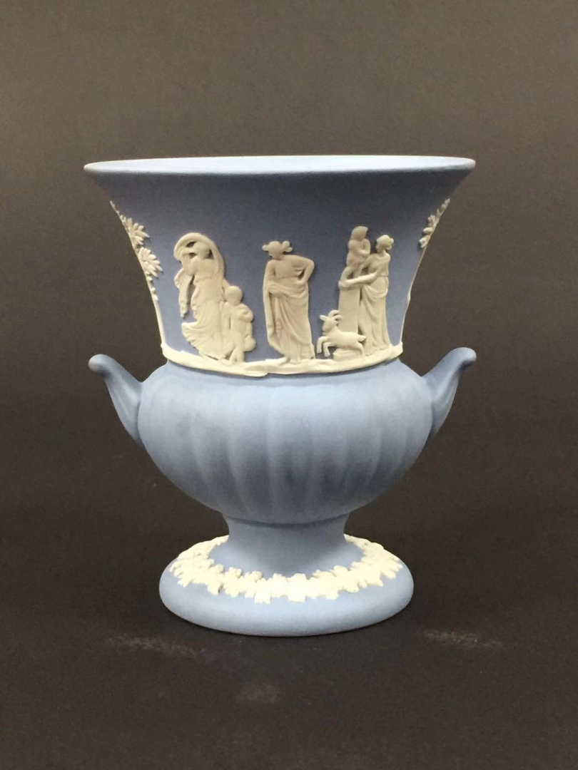 英国Wedgwood天使人物故事小花插