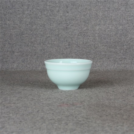 龙泉青瓷杯