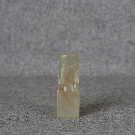 冻石竹节章