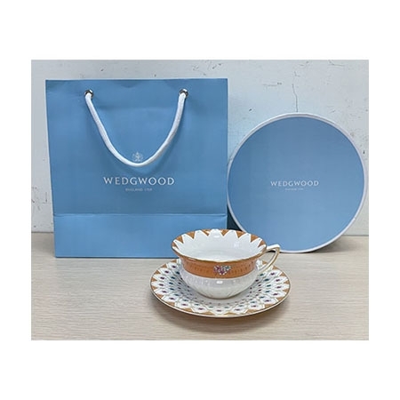 英国Wedgwood 《牡丹之钻》下午茶杯碟