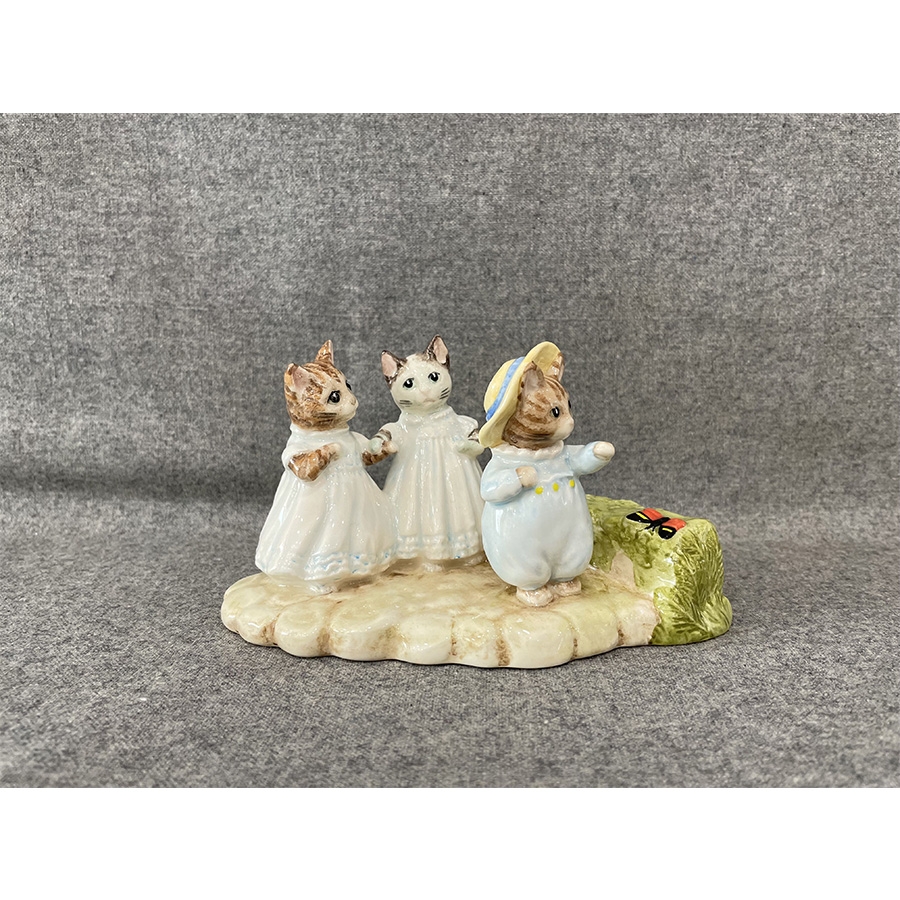 英国ROYAL DOULTON"BESWICK WARE" 