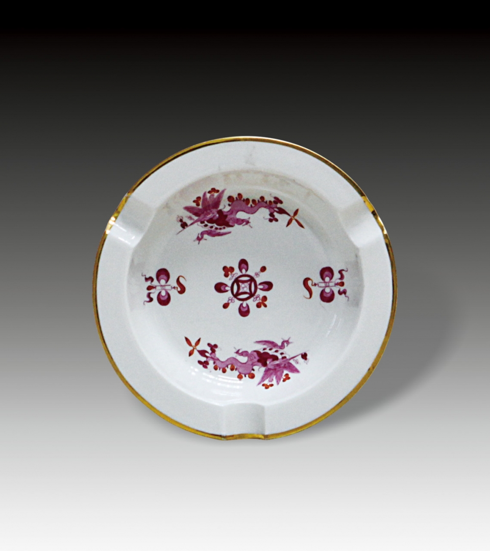 德国梅森手绘紫龙描金烟缸(直径:12cm)