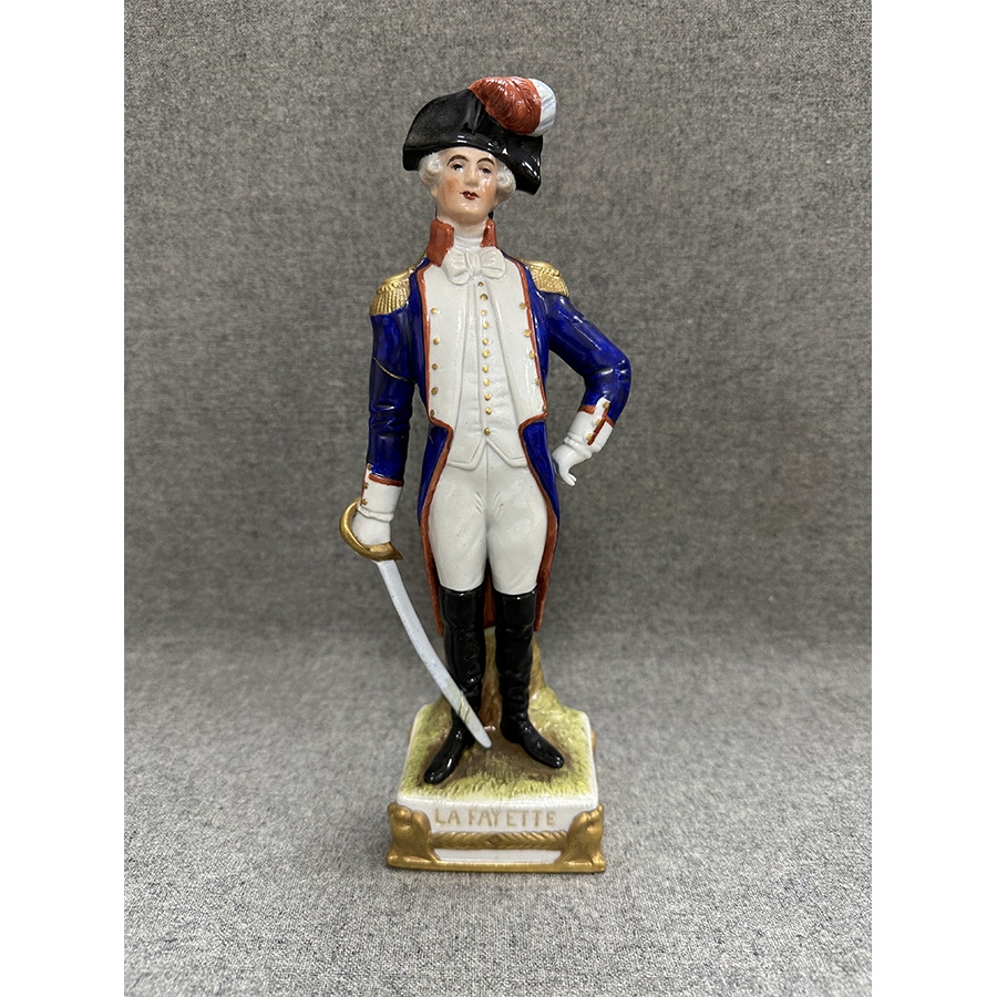 法国LAFAYETTE人物瓷偶摆件(H:25cm)