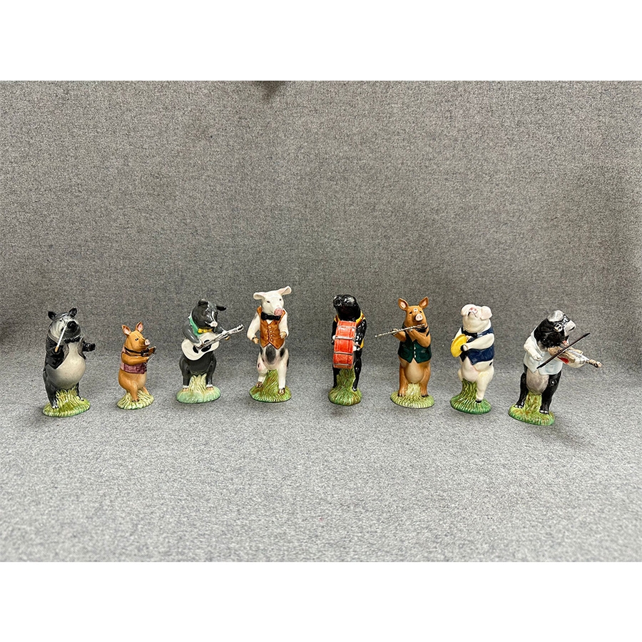 英国BESWICK品牌"猪猪音乐会"瓷塑摆件(尺寸不一)