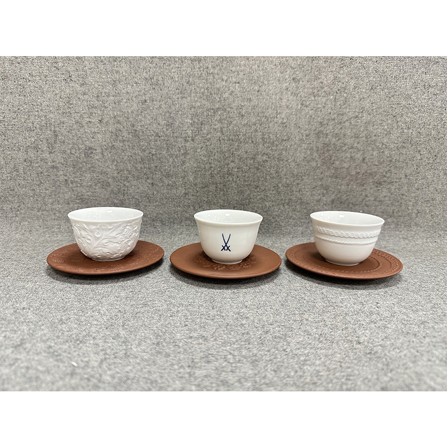 德国梅森紫砂浅浮雕花纹白瓷茶杯碟